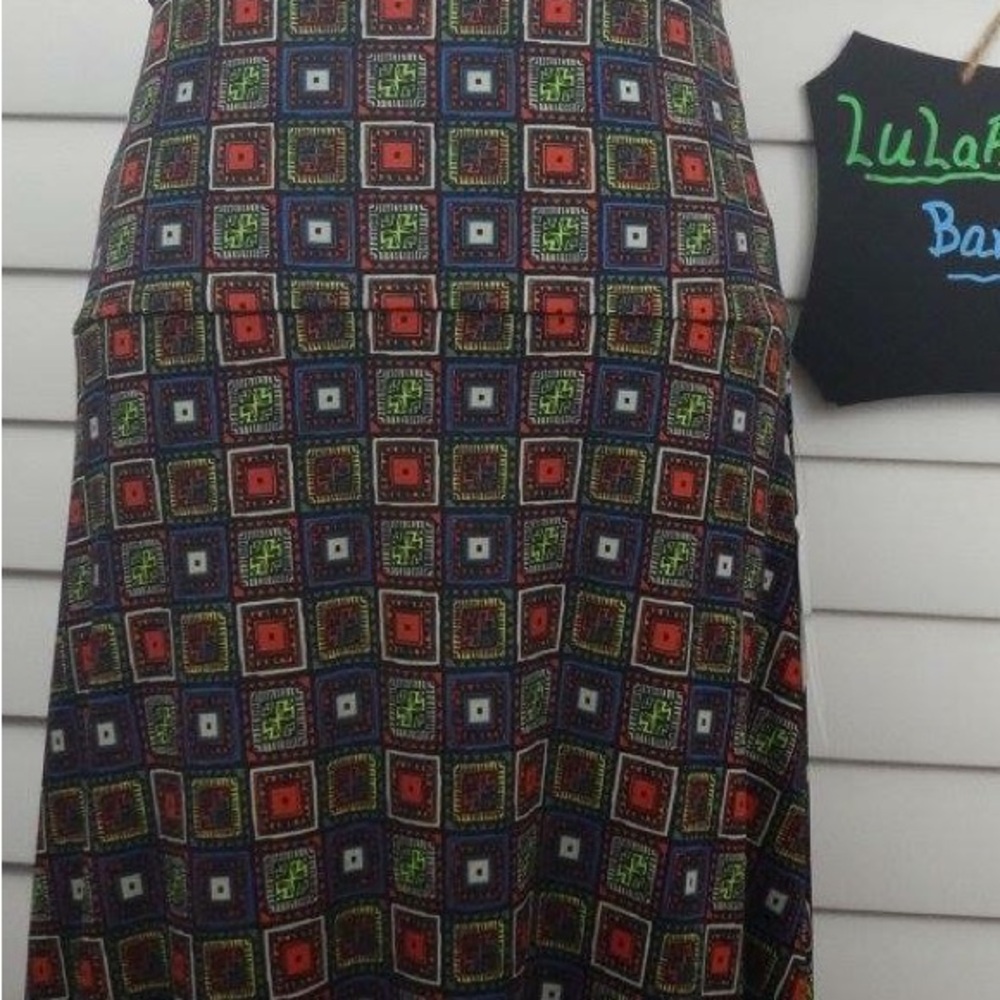 NWT- LuLaRoe Maxi skirt- size medium